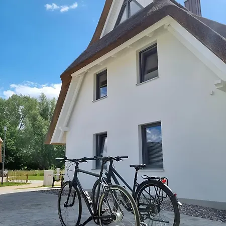 Lütt Lenneke - Mit Kamin Für 6 Personen Ferienhaus *